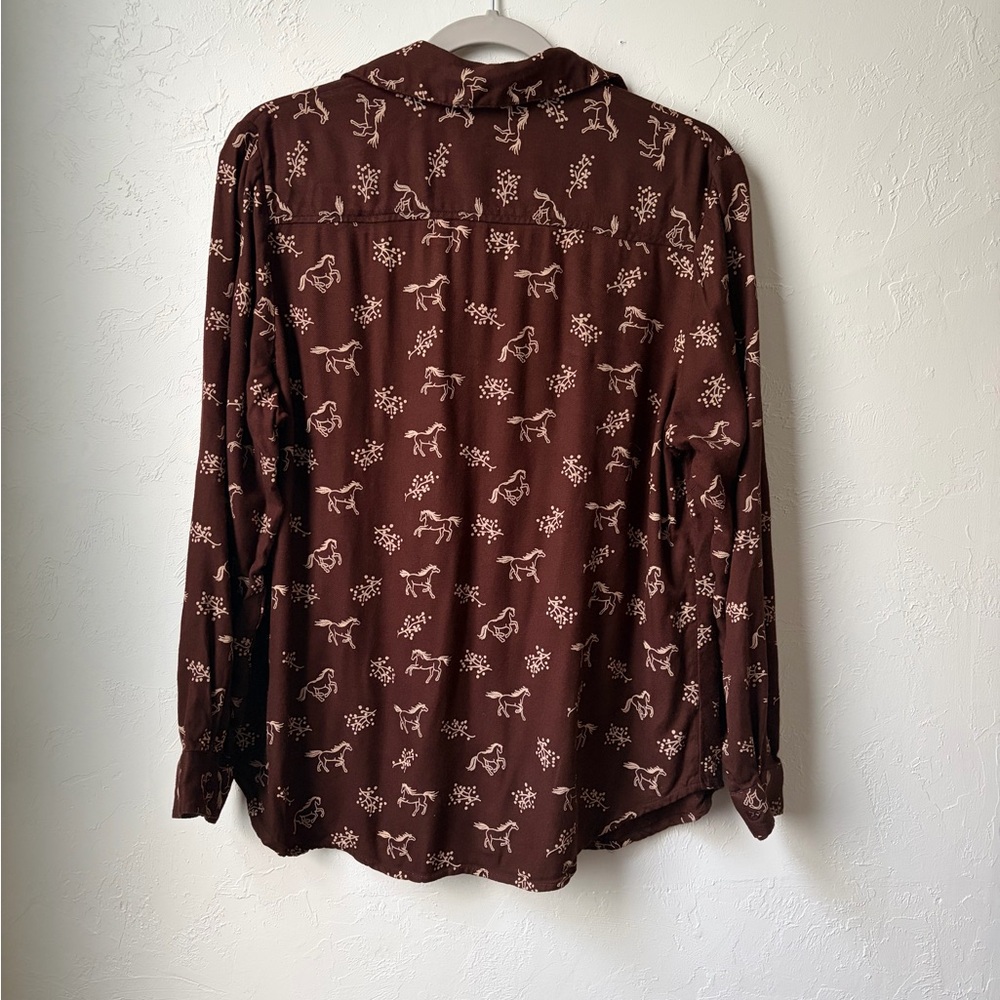 Coldwater Creek Horse Print Rayon Western Button Up Blouse Brown M - Picture 5 of 9